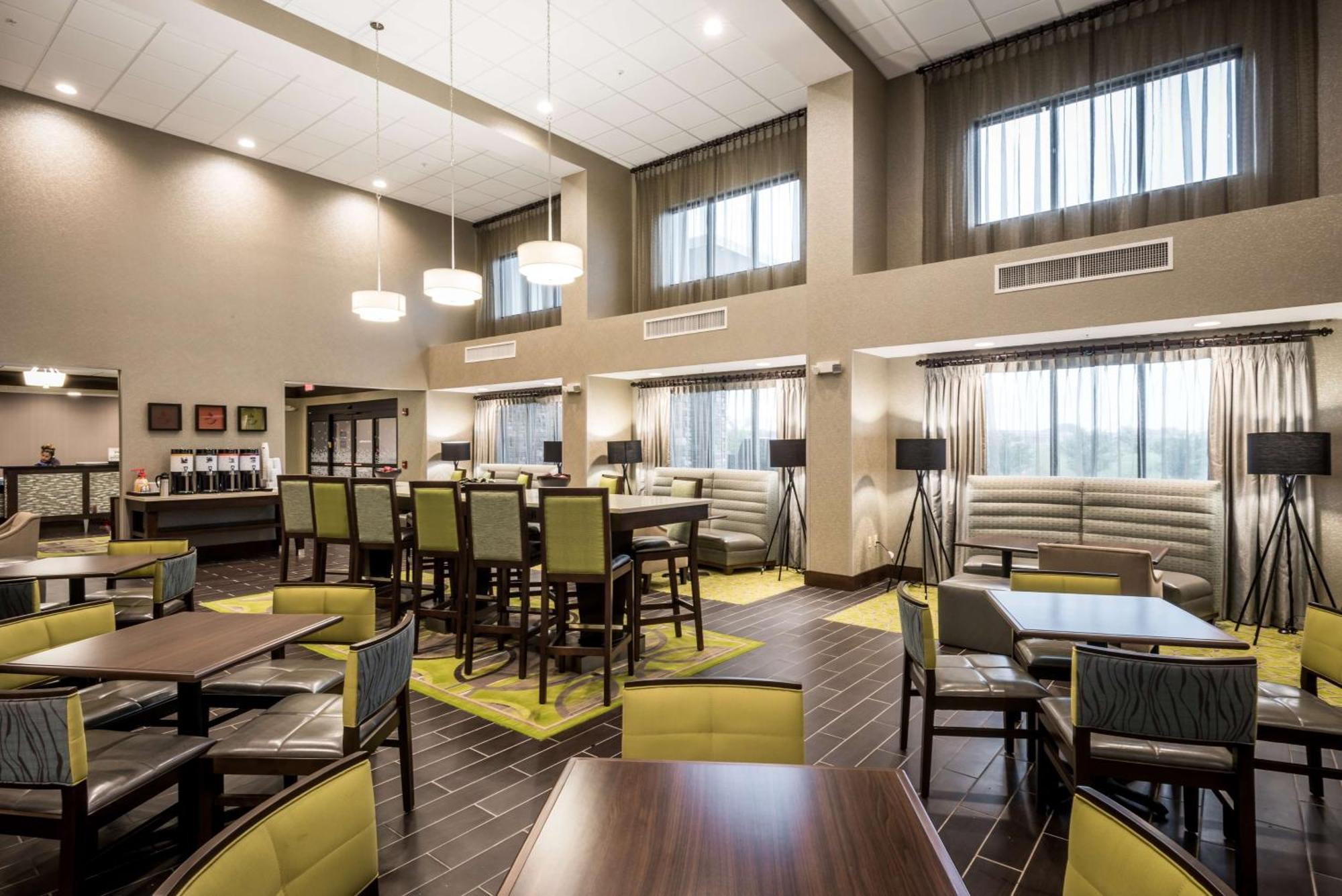 Hampton Inn & Suites By Hilton Hammond, In Buitenkant foto