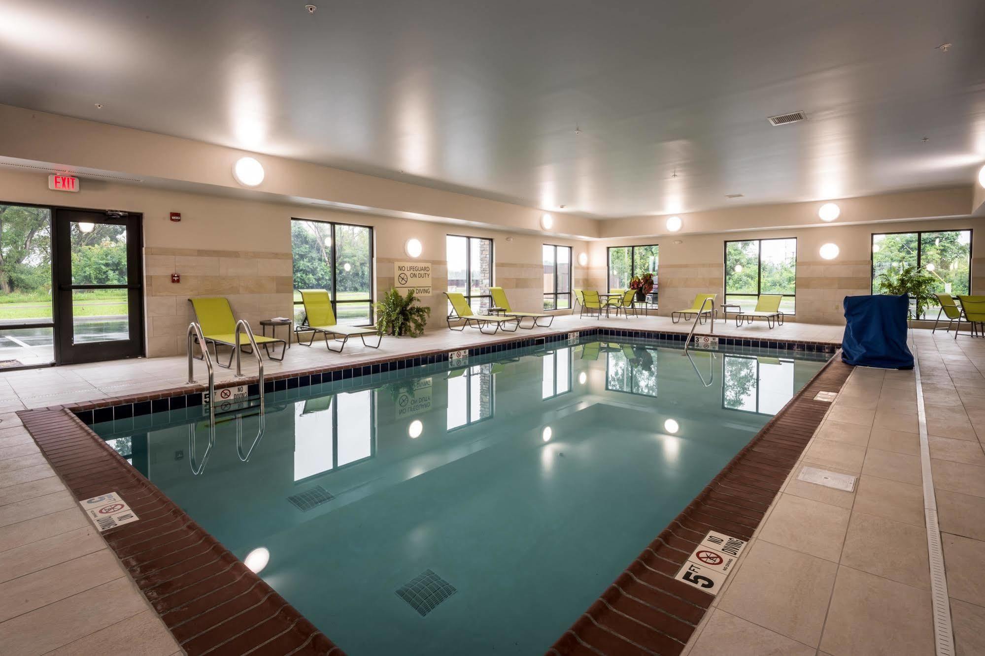 Hampton Inn & Suites By Hilton Hammond, In Buitenkant foto
