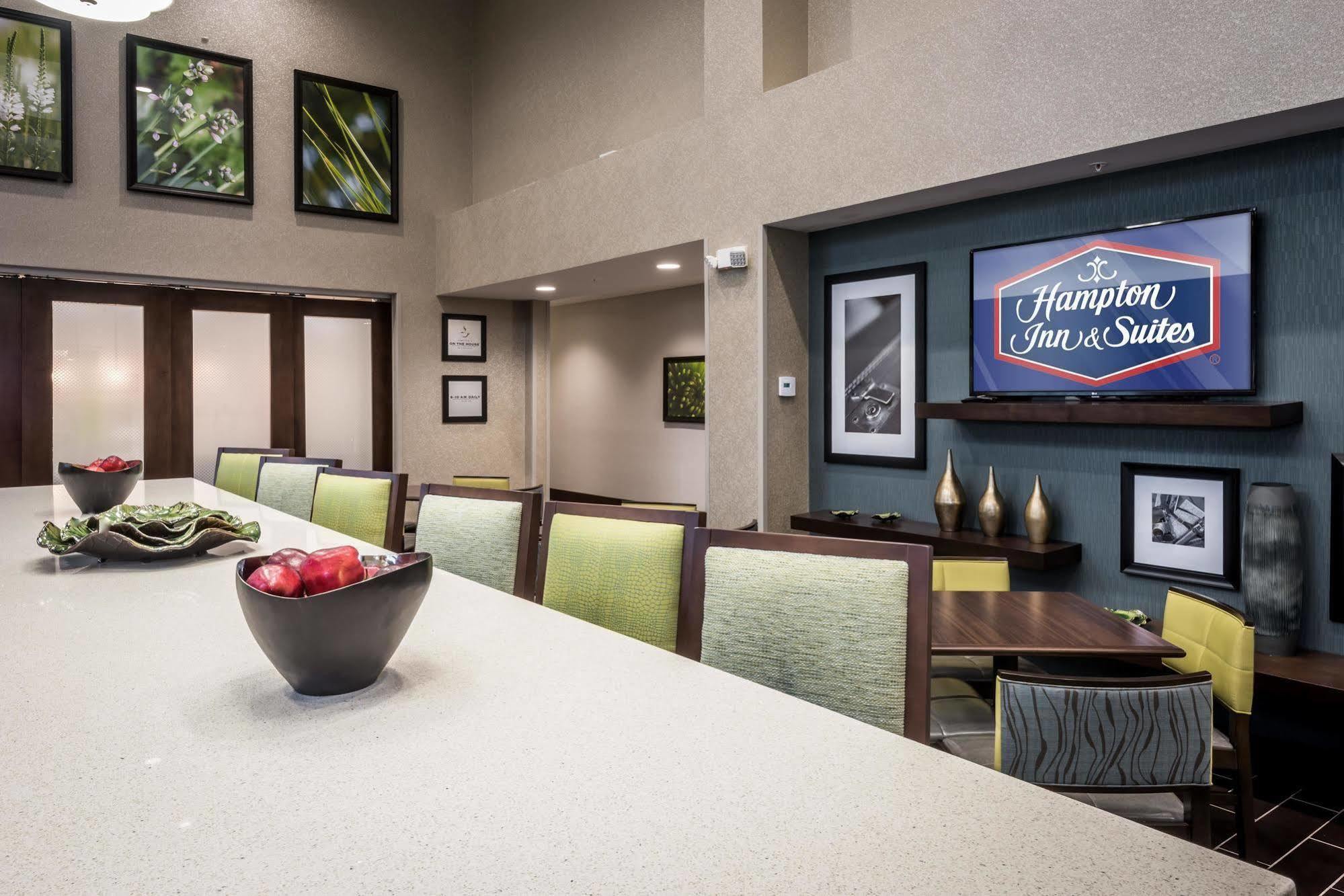 Hampton Inn & Suites By Hilton Hammond, In Buitenkant foto
